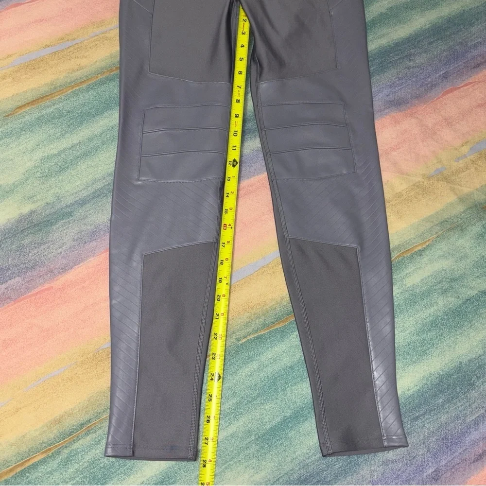 alo Airlift Winter Warm High-Waist Supermoto Leggings size L